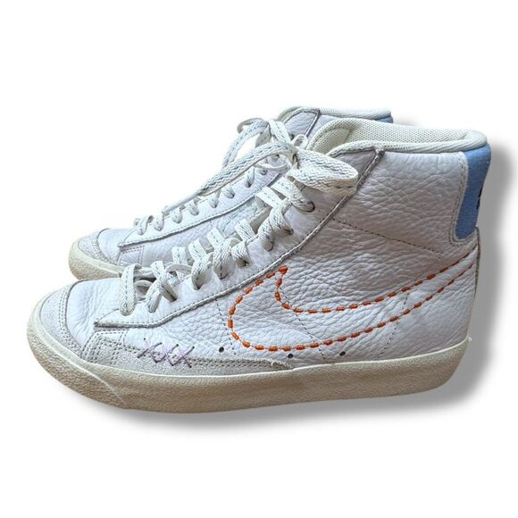 Nike Blazer Mid 77 White Orange Lilac Fashion Shoe DX2350-100 Women’s Size 7.5 - Picture 1 of 10